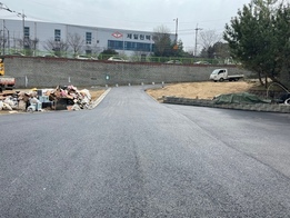 천안시 서북구 직산읍 신갈리 신축상가 마당 아스콘포장